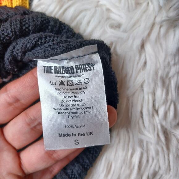 The Ragged Priest Black Gothic Stripe Oversize Knit Pullover Casual Sweater S - Picture 6 of 7